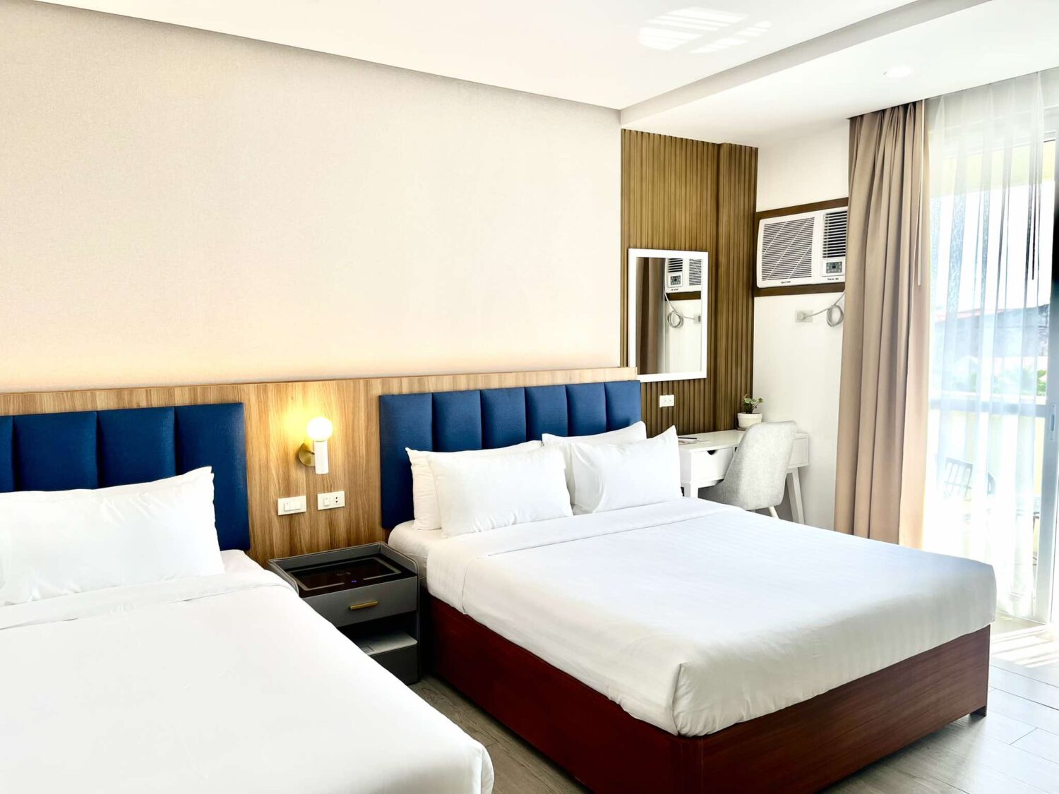 coast-wise-hotel-family-room 2